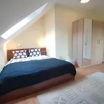 Balaton Breeze - Biró Tours 45 Apartman Vonyarcvashegy